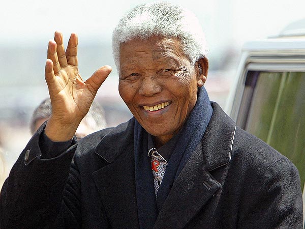 Nelson Mandela Dies: Dignitaries and Stars Pay Respects