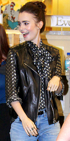 Love Her Outfit!