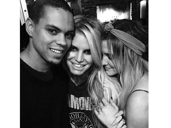 Jessica Simpson Poses with Ashlee Simpson & Fiancé Evan Ross