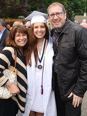 Michigan Mom Takes People to Canada to Get Meningitis Vaccine