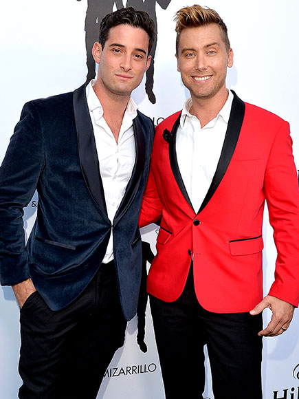 Lance Bass Proposes To Fiancé Michael Turchin With New Engagement Ring 