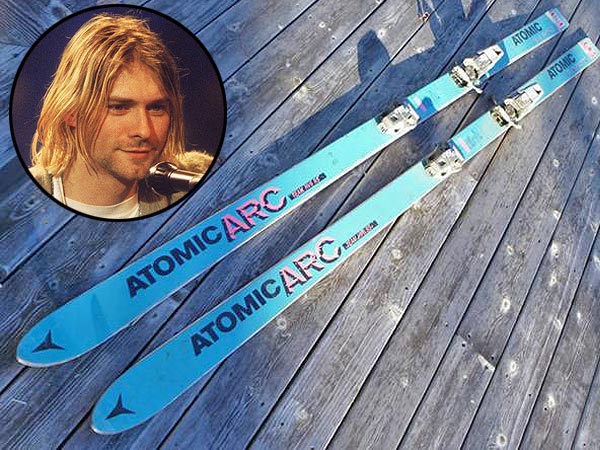 Man Claiming He's Kurt Cobain's Roommate Selling Singer's Stuff on Craigslist