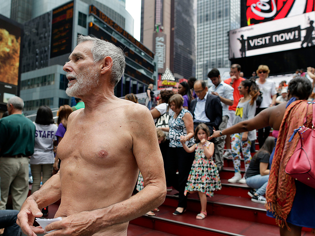 George Davis, San Francisco Candidate, Campaigns Naked