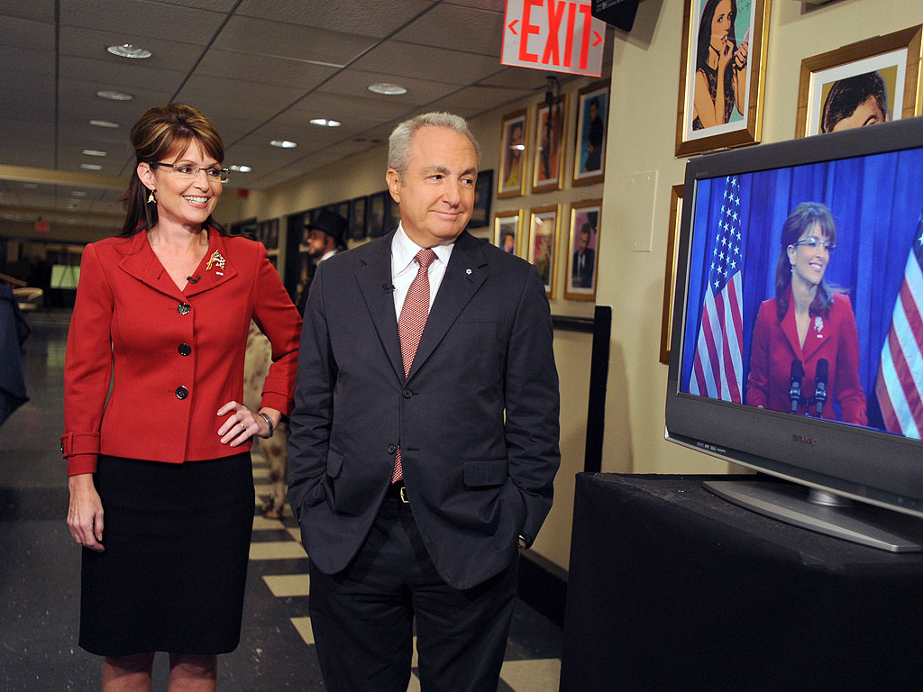 Sarah Palin Returns to Saturday Night Live