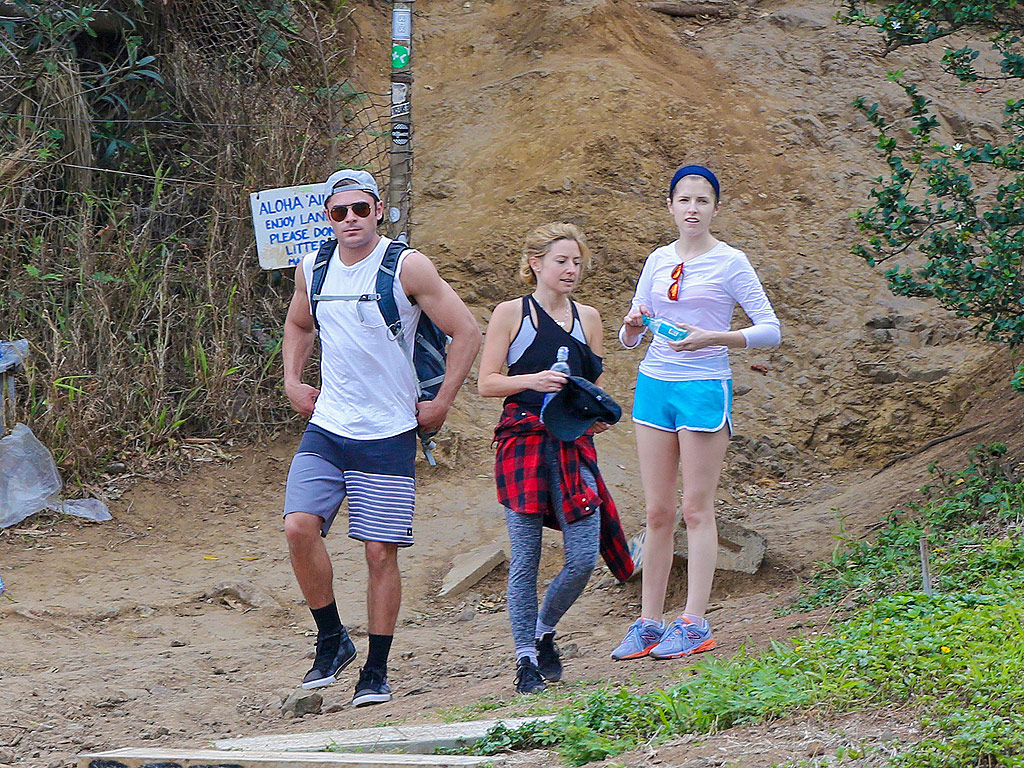 Zac efron dating anna kendrick