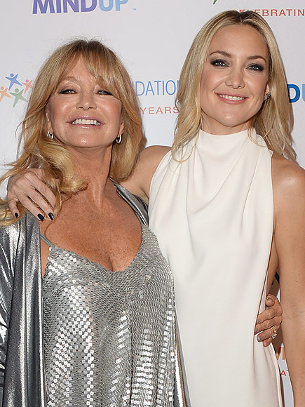 Kate Hudson Writes Poem for Mom Goldie Hawn's 70th Birthday