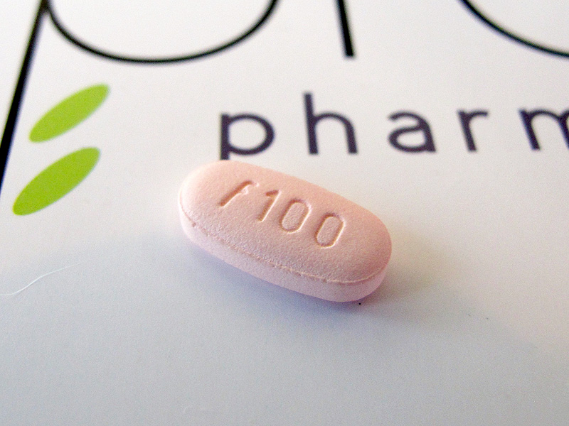 lexapro cutting pills