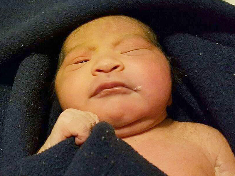 Abandoned Baby with Umbilical Cord Still Attached Is Found on Arizona Lawn