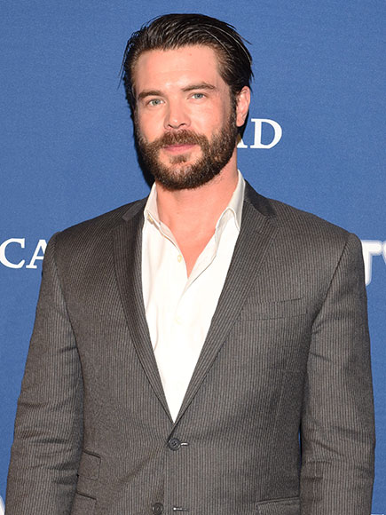 How to Get Away with Murder: Charlie Weber Files for Divorce