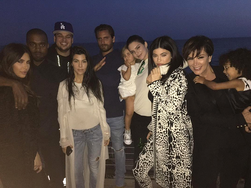 Rob Kardashian's Family Birthday Party: Photos and Videos : People.com