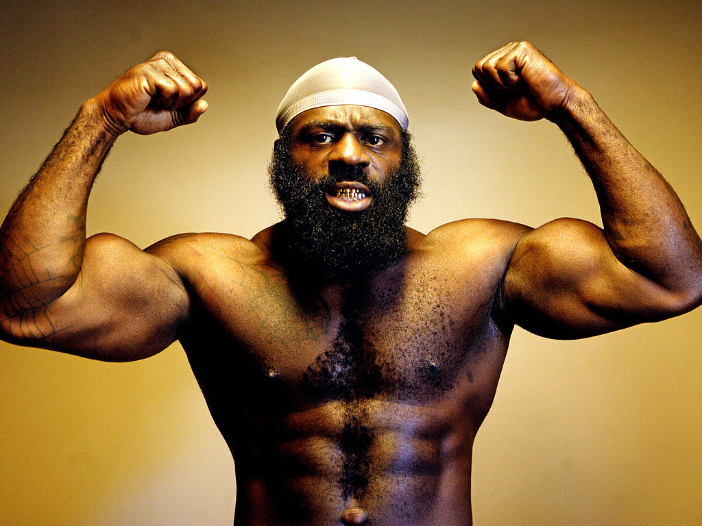 Kimbo Slice: Viral Star Changed the Face of MMA : People.com