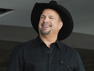 Garth Brooks on Playing Yankee Stadium 20 Years After Epic Central Park Show: 'I'm a Little Nervous'