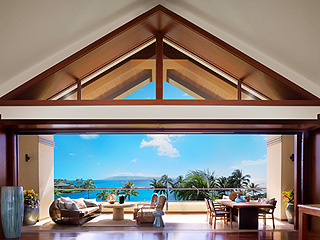 PHOTOS: See Inside the Top 10 Hotels in the World!