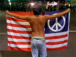 Police Use Pepper Spray and Tear Gas During Phoenix Civil Rights Rally: Reports