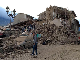 Magnitude 6.2 Earthquake Leaves at Least Six Dead in Central Italy: Report
