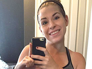 Woman Shares Photo of Her Excess Skin to Show Side Effects of Losing Weight: 'I Wanted to Be Honest About Every Aspect of this Journey'