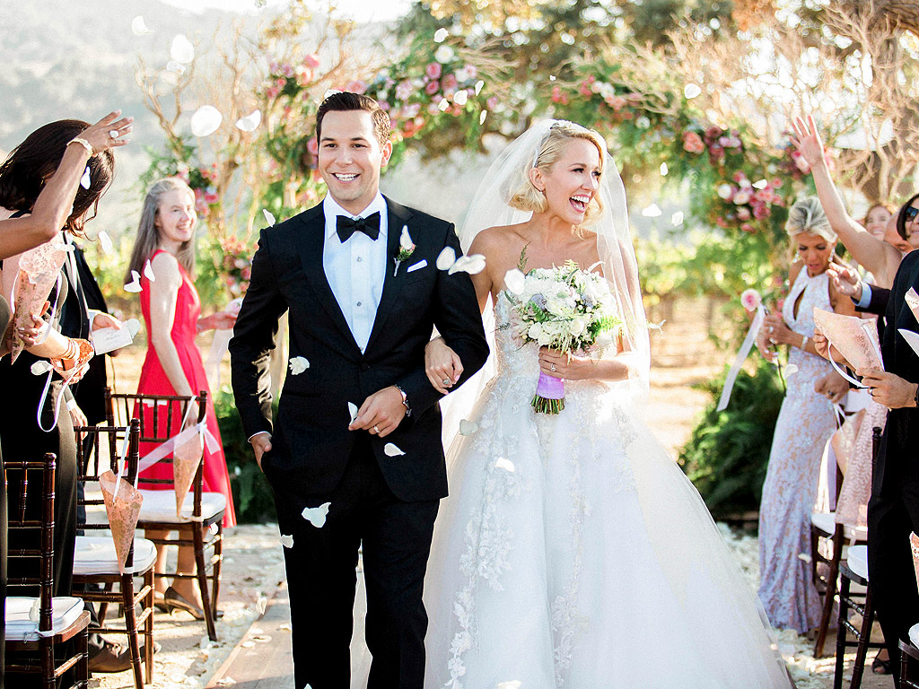 Pitch Perfect's Anna Camp and Skylar Astin Are Married! - People Magazine