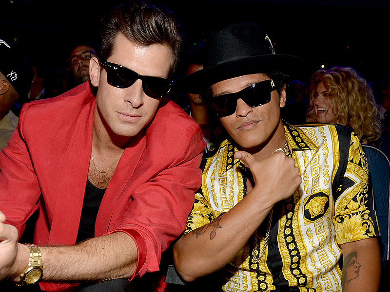 Grammys 2016 Bruno Mars and Mark Ronson Win Best Pop Duo/Group