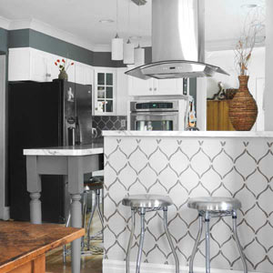 reverse pattern stenciled faux wallpaper pattern in kitchen, reader remodel contest 2013