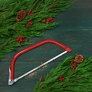 The Best Saw for Cutting Down a Christmas Tree