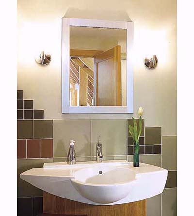 asymmetrical pattern of wall tile