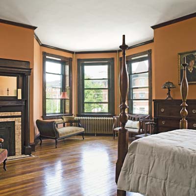 blended colors on the bedroom walls