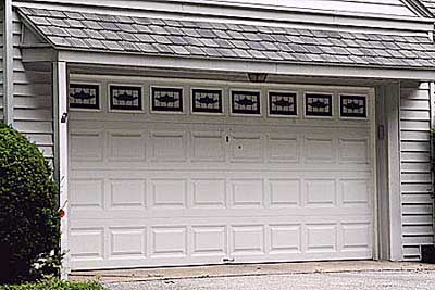 garage door with a traditional overhead