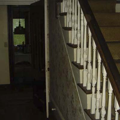 turn-of-the-century Victorian before remodel