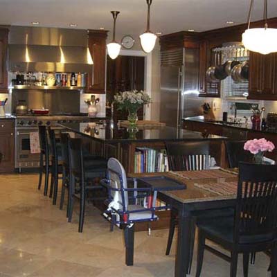 Colonial Revival kitchen after remodel
