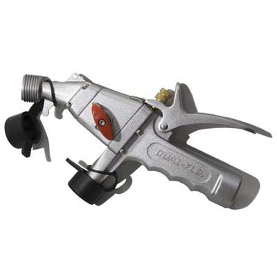 two controllable heads increase watering options with this hose nozzle from amleo