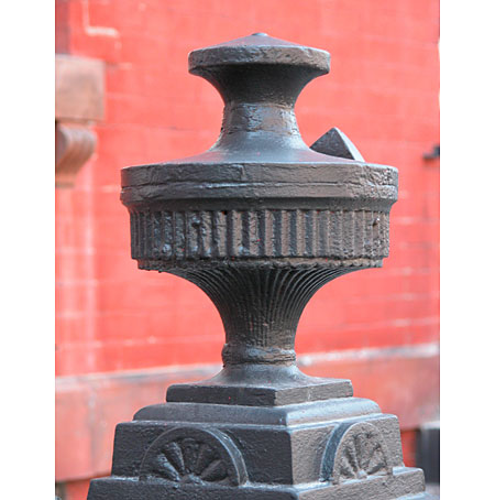 Victorian Classicism in iron.