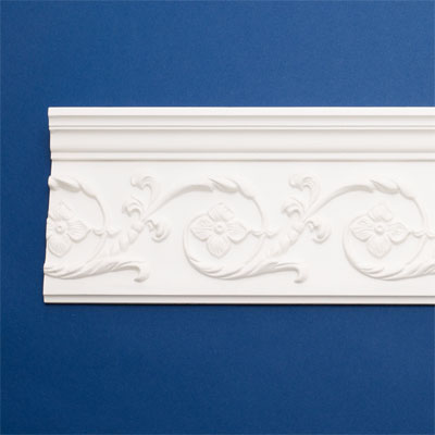 Graceful Garland style crown molding