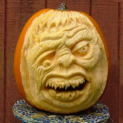 2010 this old house pumpkin carving winner