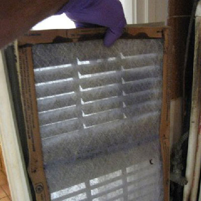 fuzzy furnace filter seen on home inspection