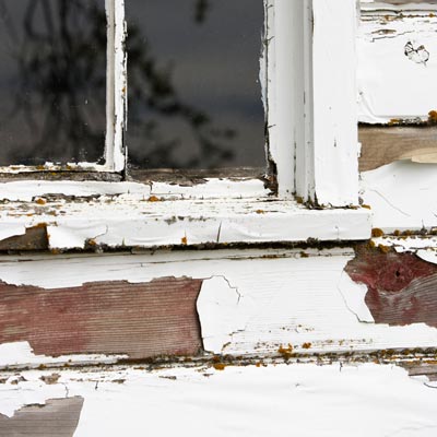 flaking lead paint on house