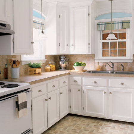 Small Kitchen Cabinets