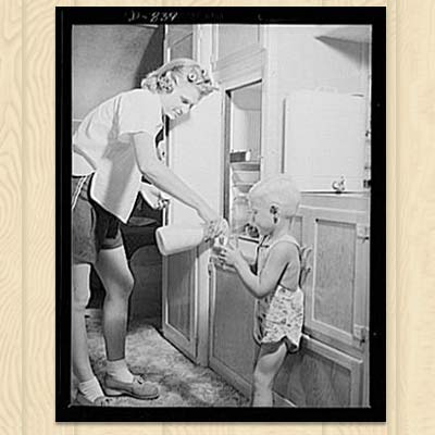 old photo an icebox