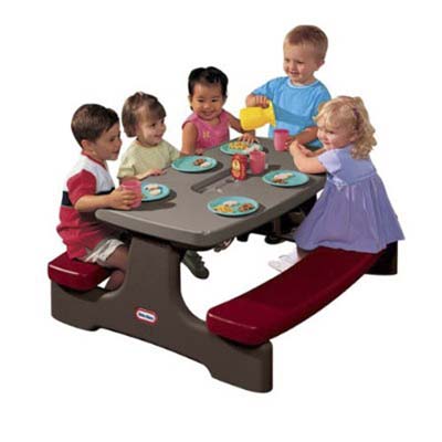 outdoor kids' picnic table 