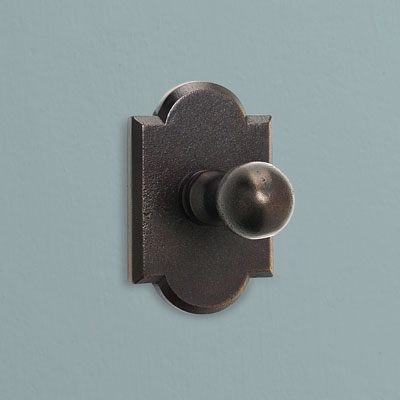 a patinated bronze colonial-style bath hook from Hamilton Sinkler
