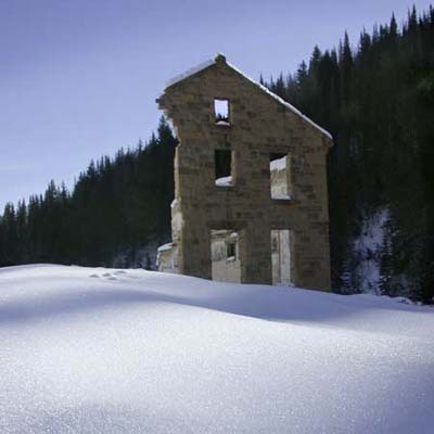 19th c. mining village ruin