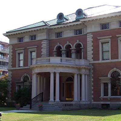Roberson Mansion
