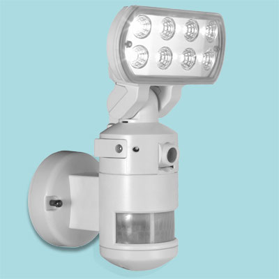 tracking motion light found at the 2011 International Builder's Show