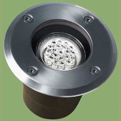 led light for use in exterior landscape lighting