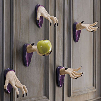 Floating Hand Wall Hangings Spooky Halloween Home Decor - Scary Halloween Wall Decor Floating Hand Wall Hangings Spooky Halloween Home Decor - Scary Halloween Wall Decor