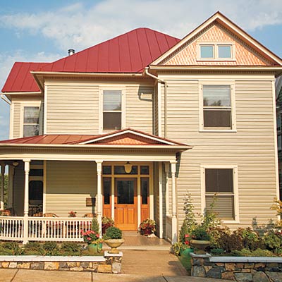 Folk victorian exterior