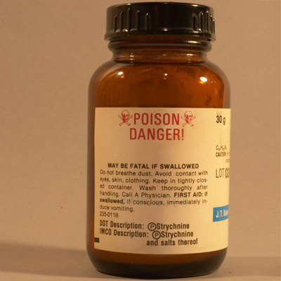 poisonous strychnine rodenticide