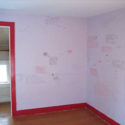 Reader's bedroom before remodel