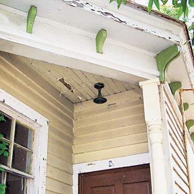 historic queen anne cornice detail
