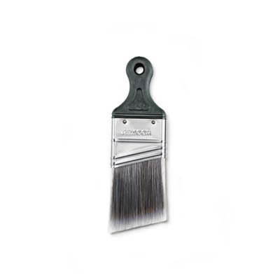 a short synthetic paint brush 