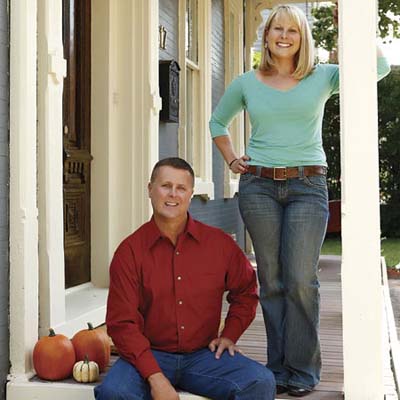 portrait of Angela Dasher and her father Ed on front porch